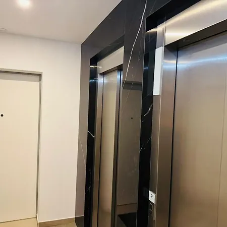 Downtown Luxury - Apartment *