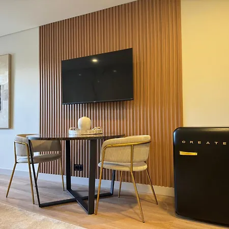 Downtown Luxury - Apartment Faro