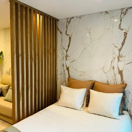 Downtown Luxury - Apartment Faro