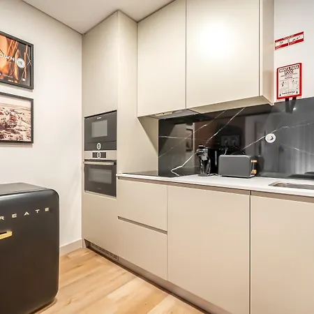 Downtown Luxury - Apartament